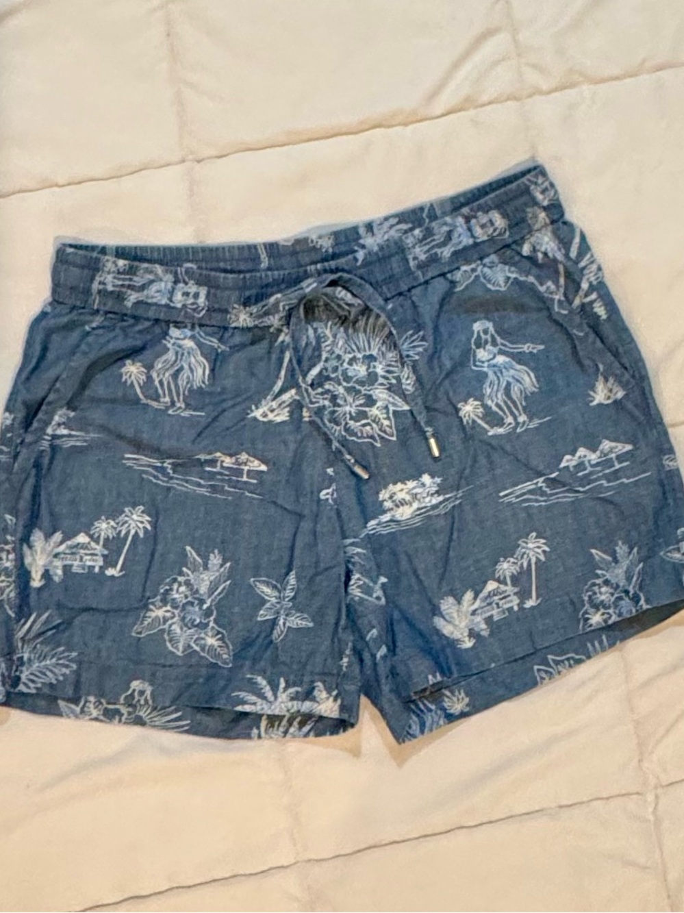 Tommy Bahama Blue Hawaiian Print Women's Shorts